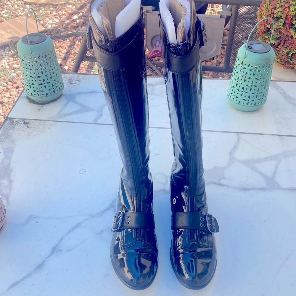Toryn- Black Knee-High Leather Boots